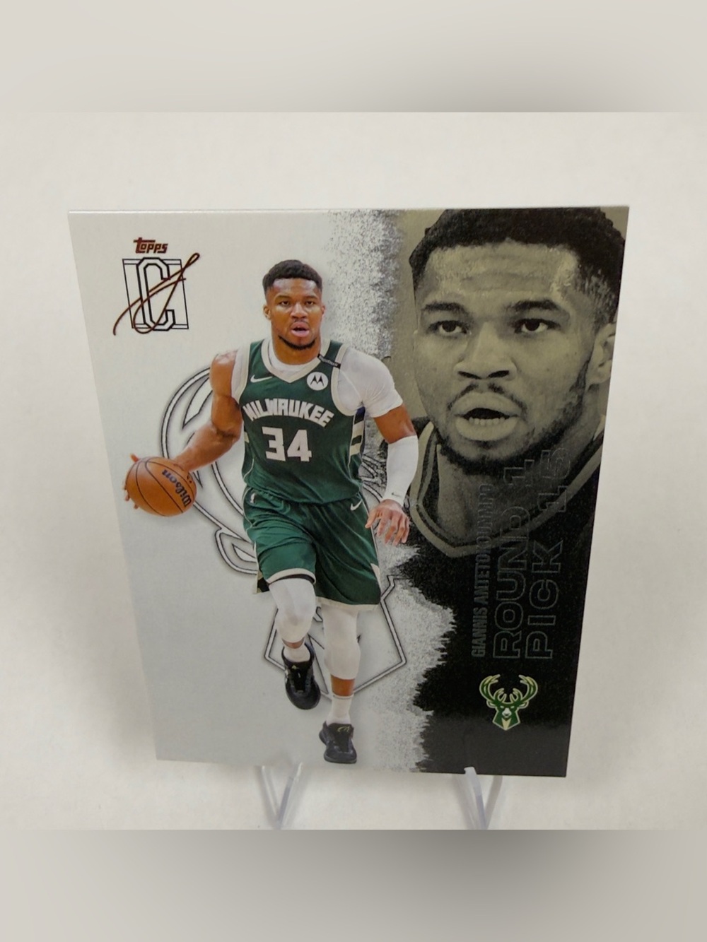 2026 Topps # 56 Giannis Antetokoumpo  Milwaukee Bucks Round -1 Pick 15